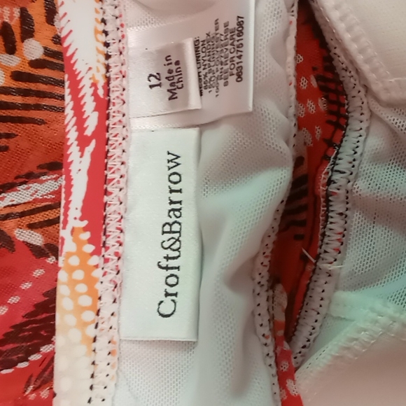 Croft and Barrow Swim Top w Sheer Midriff Size 12 - Picture 3 of 3